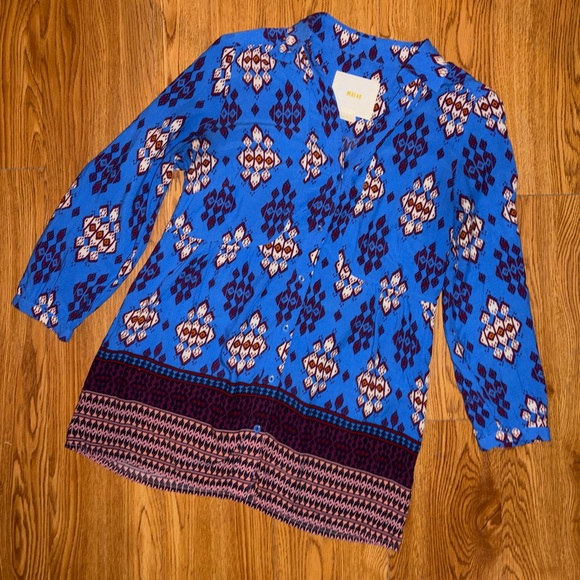 Anthropologie Tops - Maeve by Anthropologie Woodland Walk Button Down Blouse in a Blue Geometric